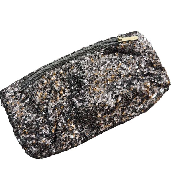 Victoria's Secret Silver Sequin Fold Over Cosmetic Clutch With Zipped Pocket - Picture 2 of 7
